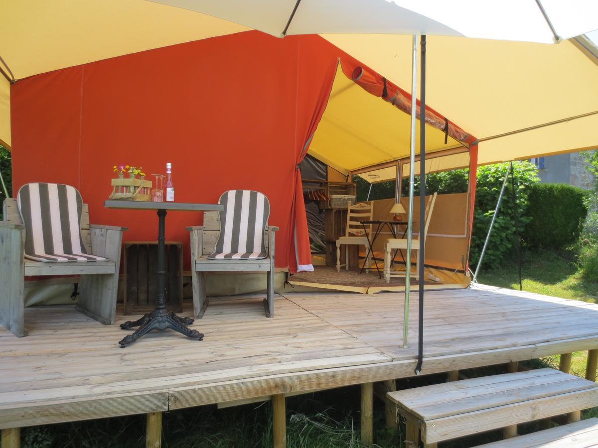 Formidable B&B Saint-Julien-le-Petit Exteriér fotografie